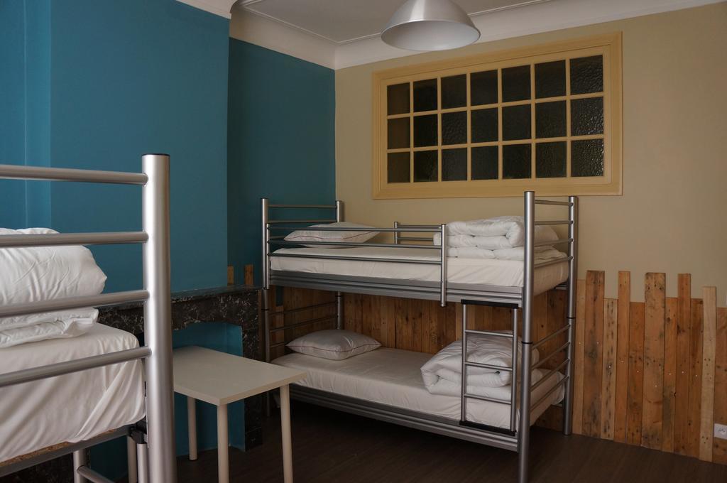 Es Hostel Saint-Gilles Eksteriør bilde