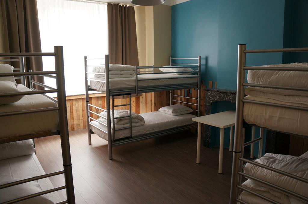 Es Hostel Saint-Gilles Eksteriør bilde